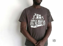 Charger l'image dans la galerie, tshirt teeshirt tee shirt tshirts bio Homme ardoise taxi bus   Soundsystem  coton bio sista drum