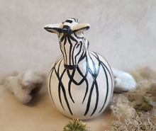 Charger l'image dans la galerie, Le zèbre élégant
